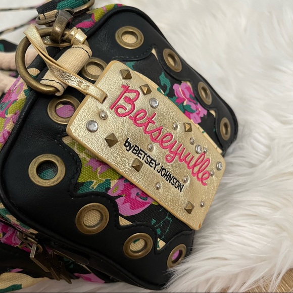 Vintage Betsey Johnson Anchor Floral Bag - Picture 10 of 13